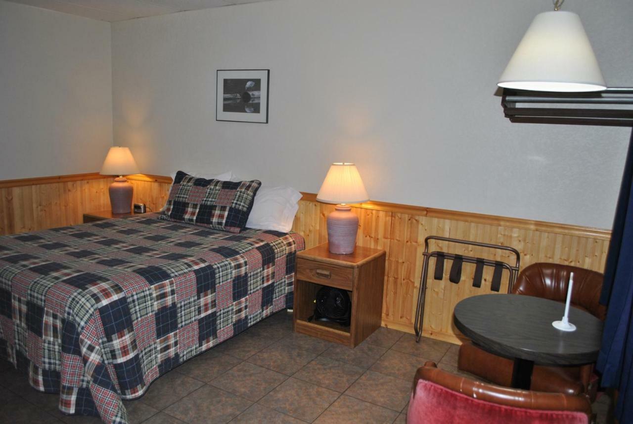 Aspen Inn Fort Klamath 외부 사진