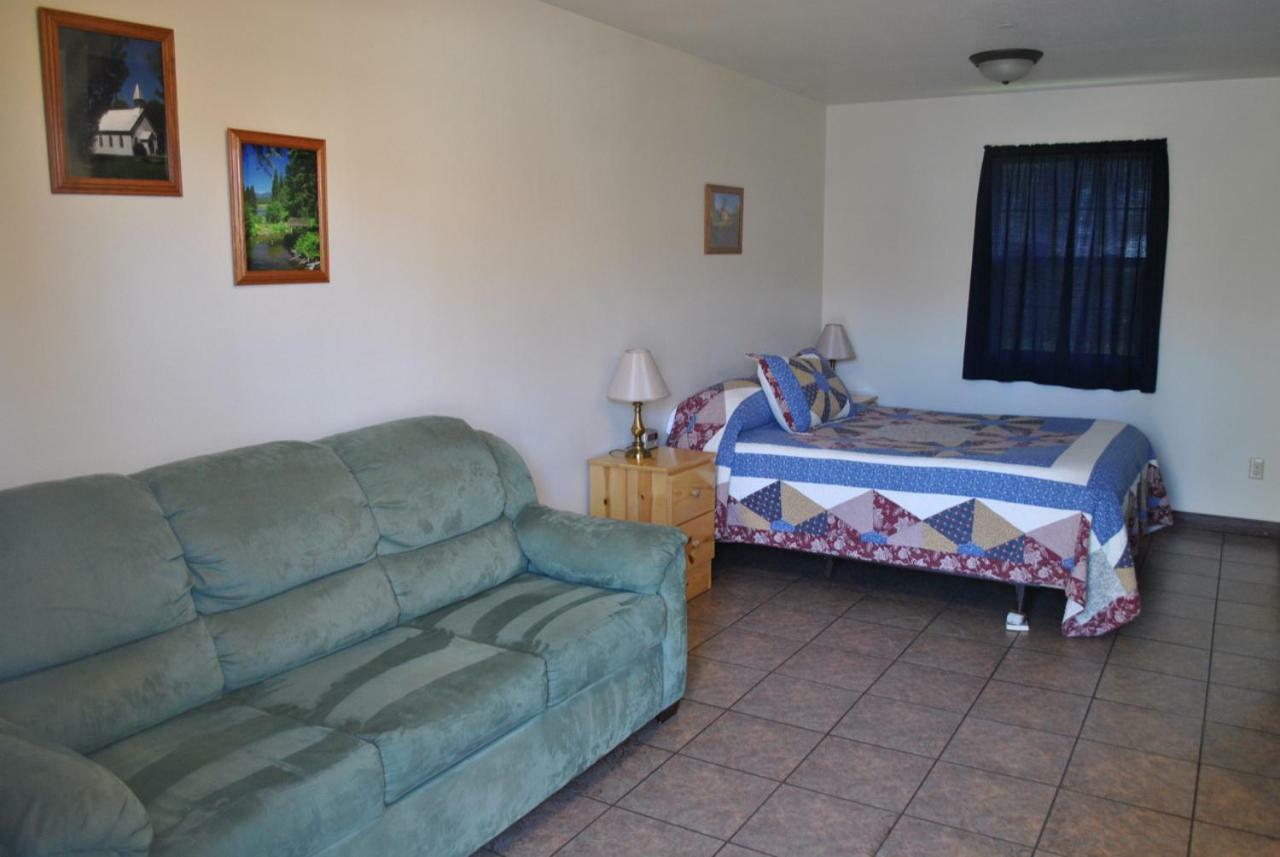 Aspen Inn Fort Klamath 외부 사진